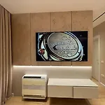 Lux Apartamento