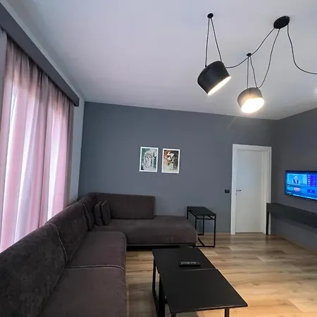 Apartment Lux