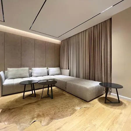Lux Apartamento Tirana
