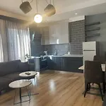 Lägenhet Lux Tirana