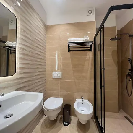 Lux Apartment Tirana