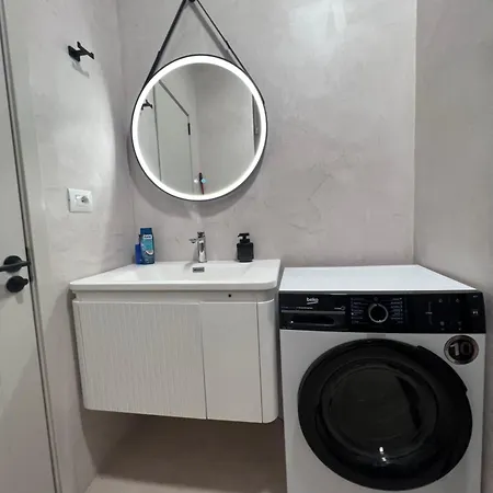 Lux Apartamento Tirana